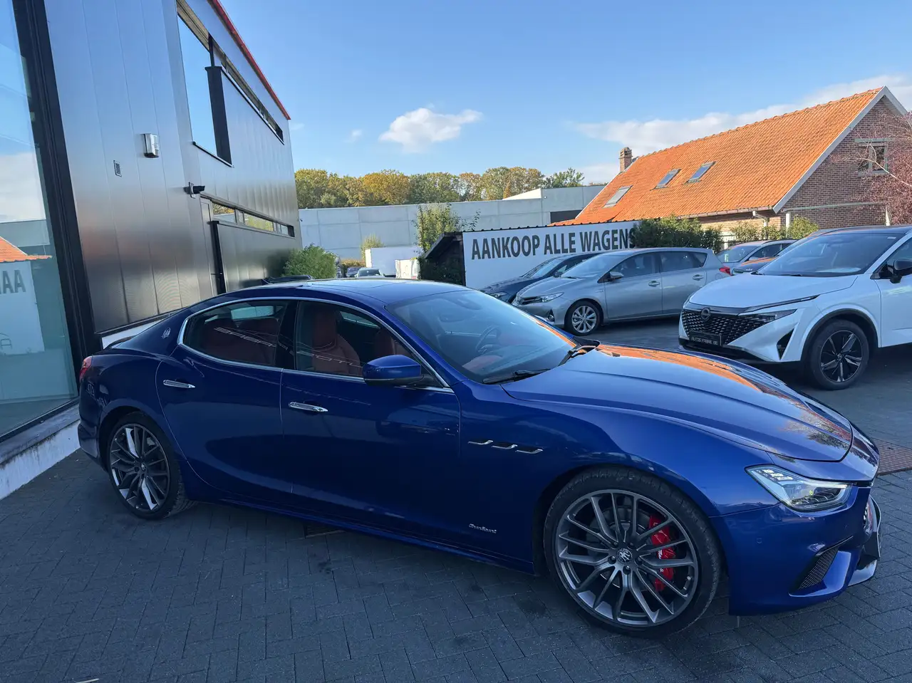 Maserati Ghibli - 3