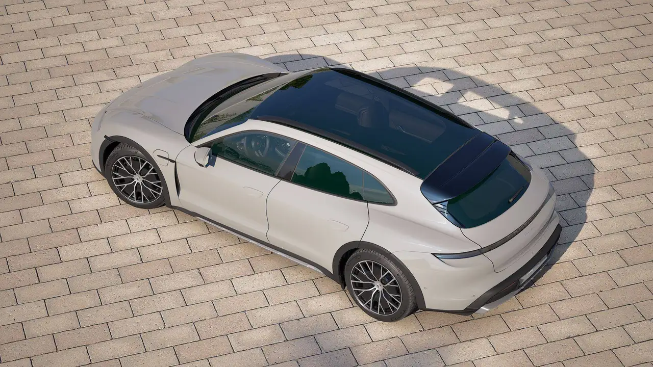 Porsche Taycan - 4