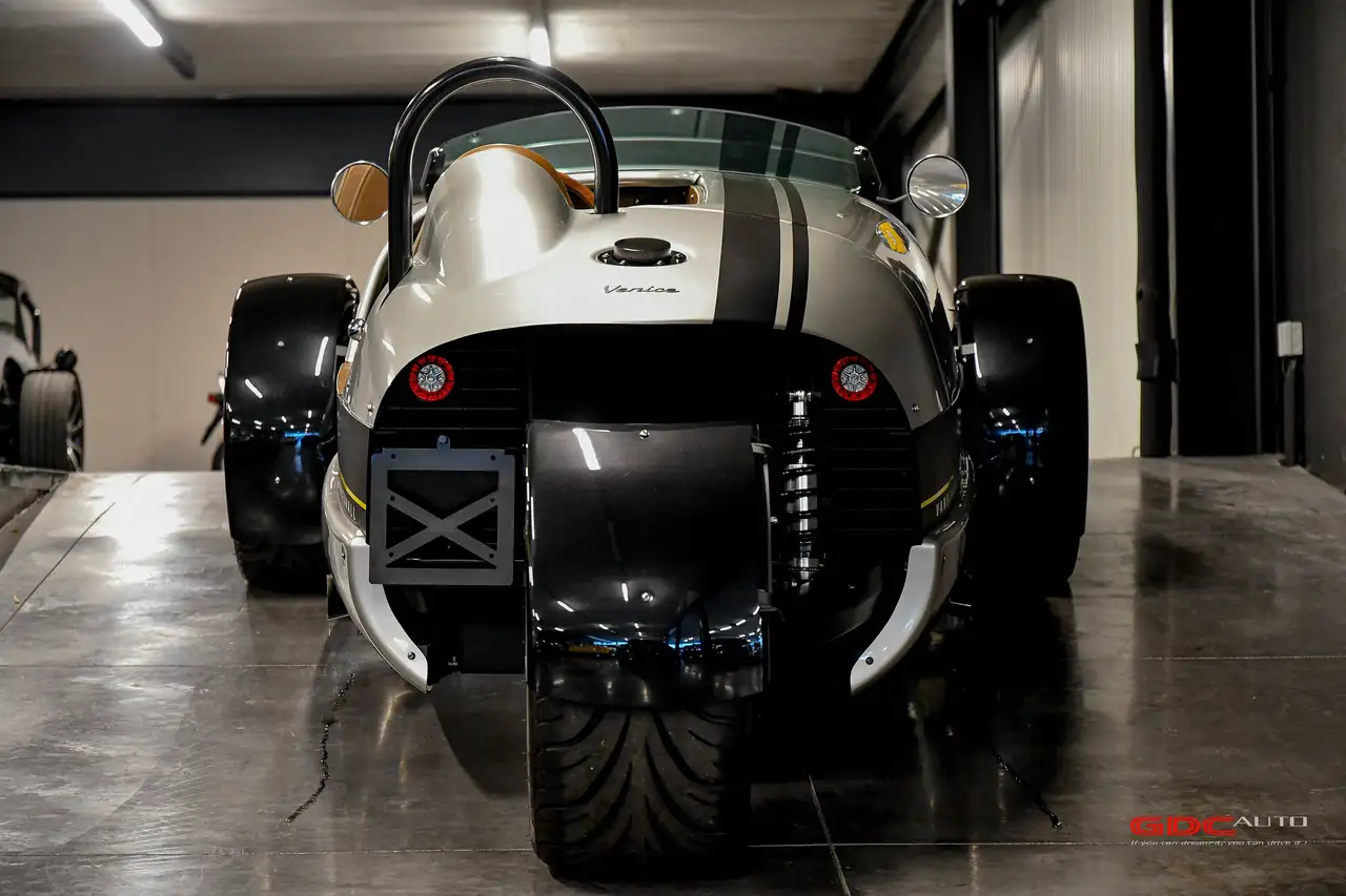 Vanderhall Venice Speedster - 10