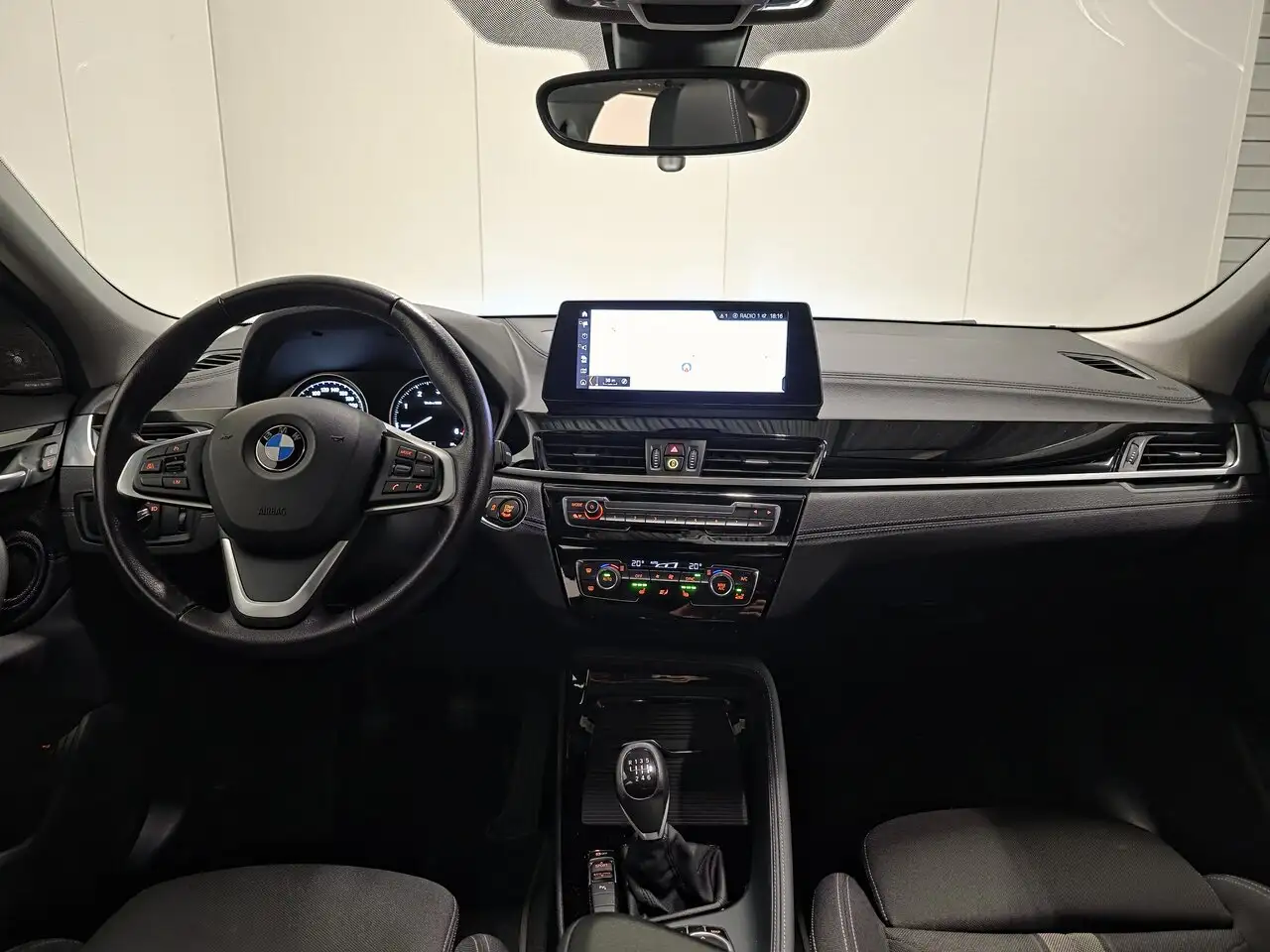 BMW X2 - 12