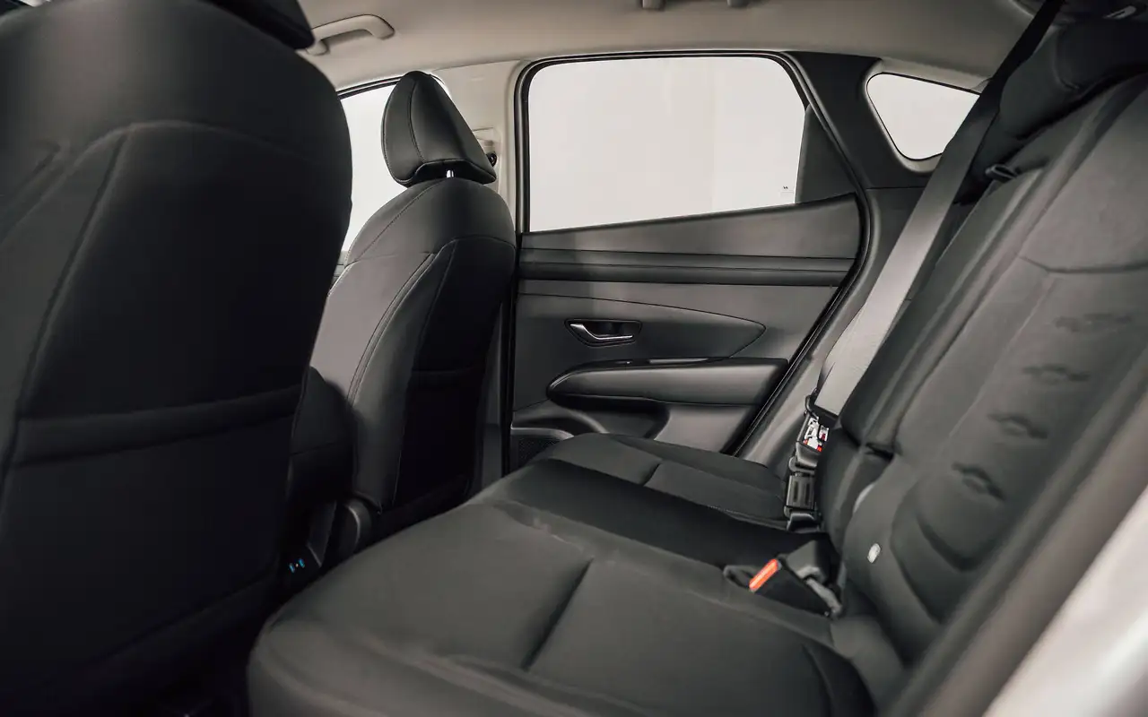 Hyundai TUCSON - 8