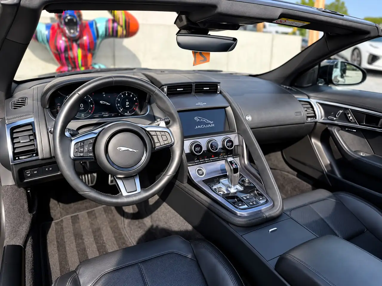 Jaguar F-Type - 10