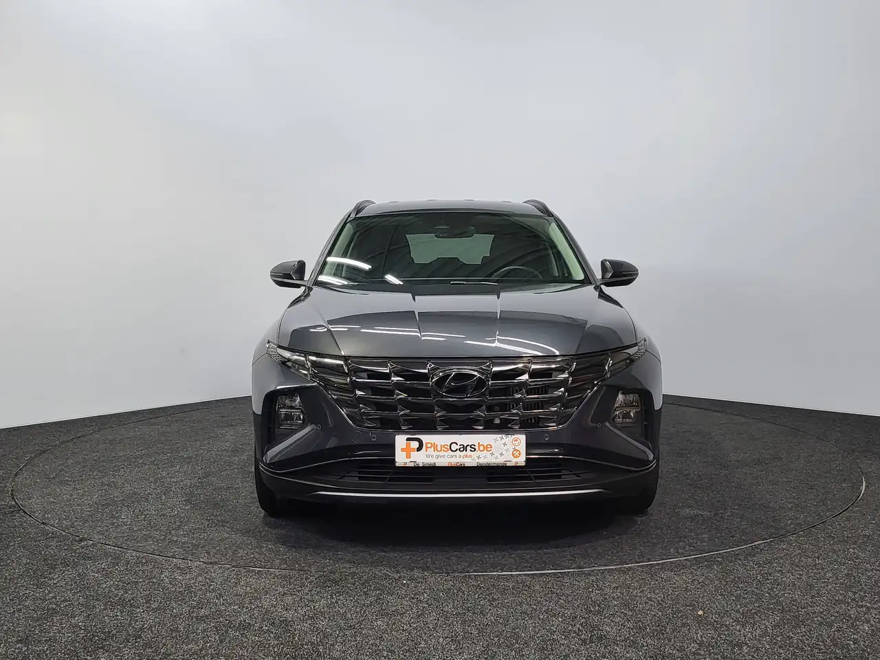 Hyundai TUCSON - 2