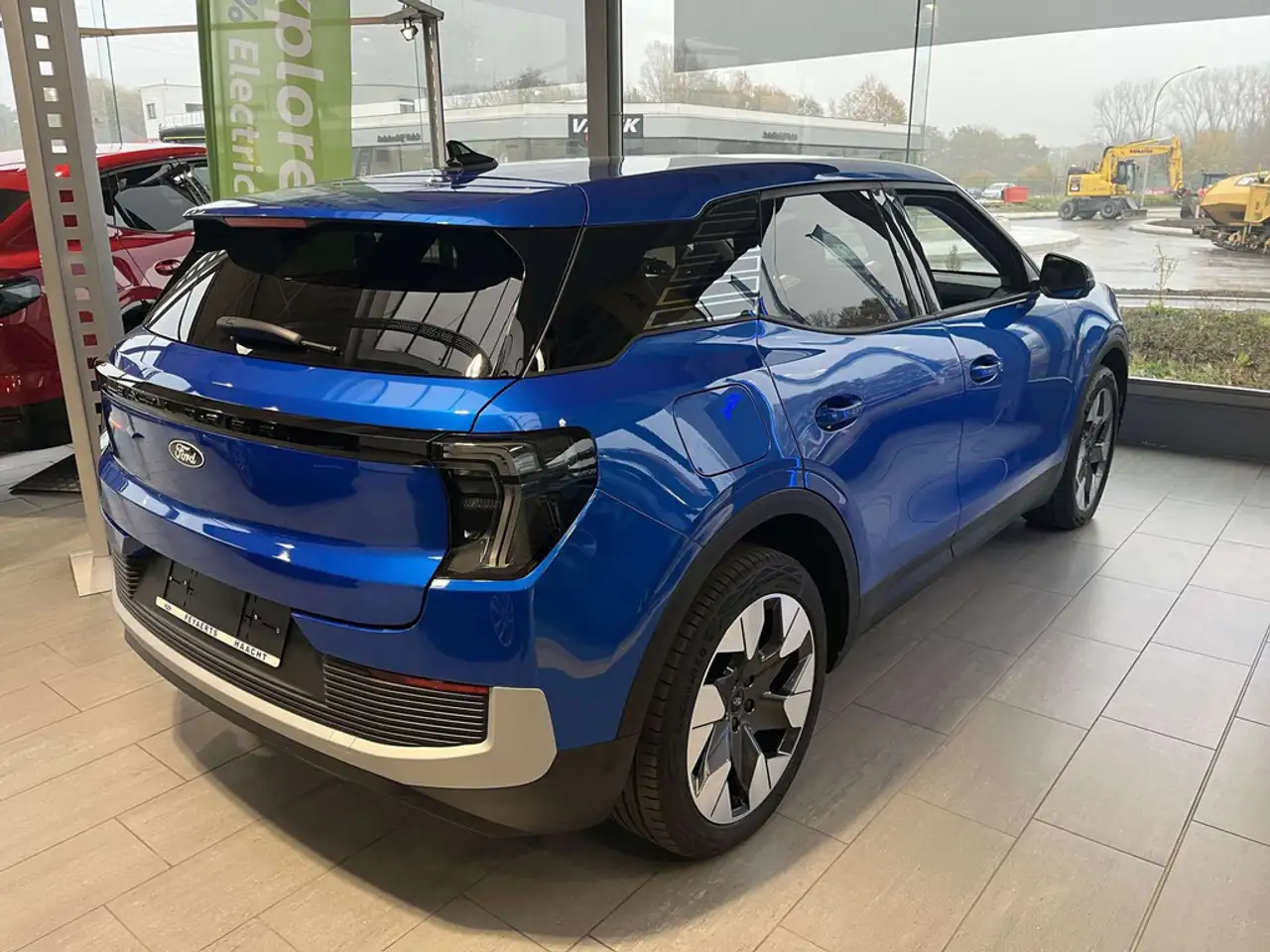 Ford Explorer - 4