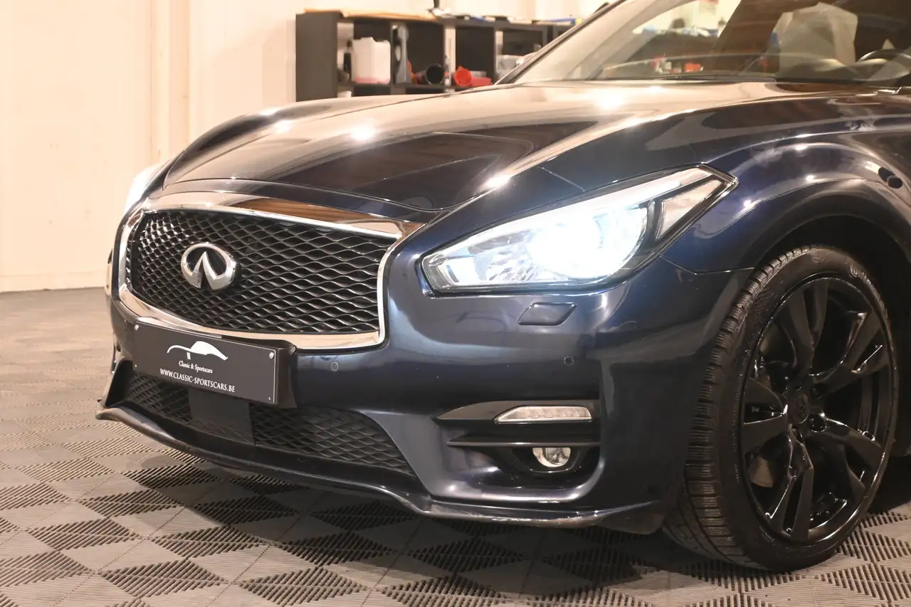 Infiniti Q70 - 5