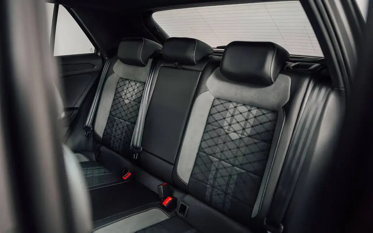 Volkswagen T-Roc - 10