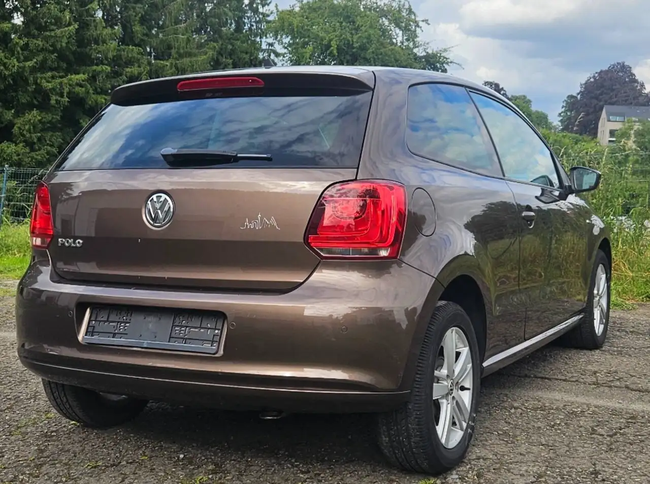 Volkswagen Polo - 2