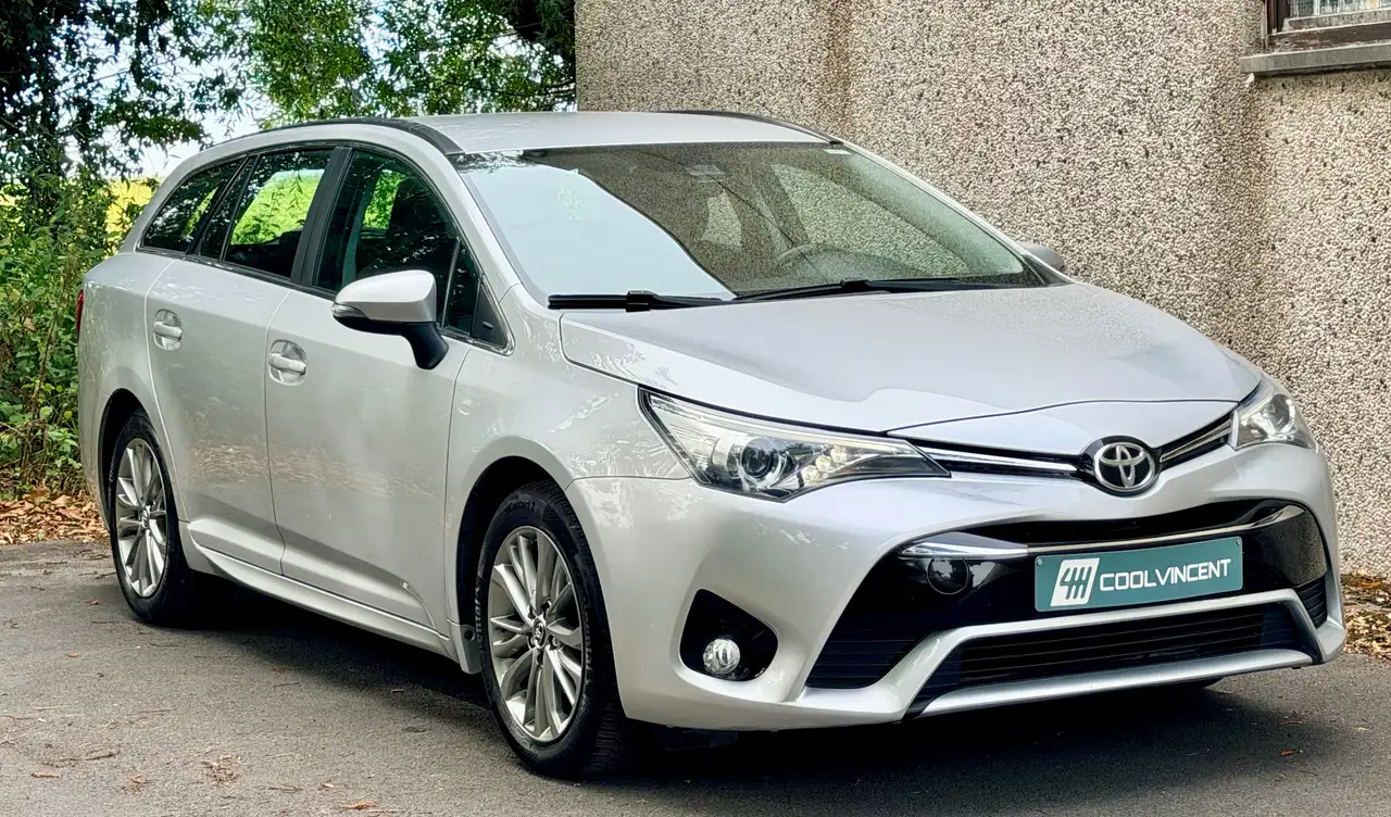 Toyota Avensis - 4