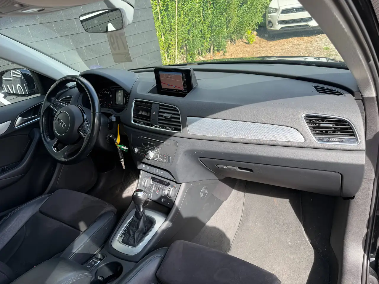 Audi Q3 - 12