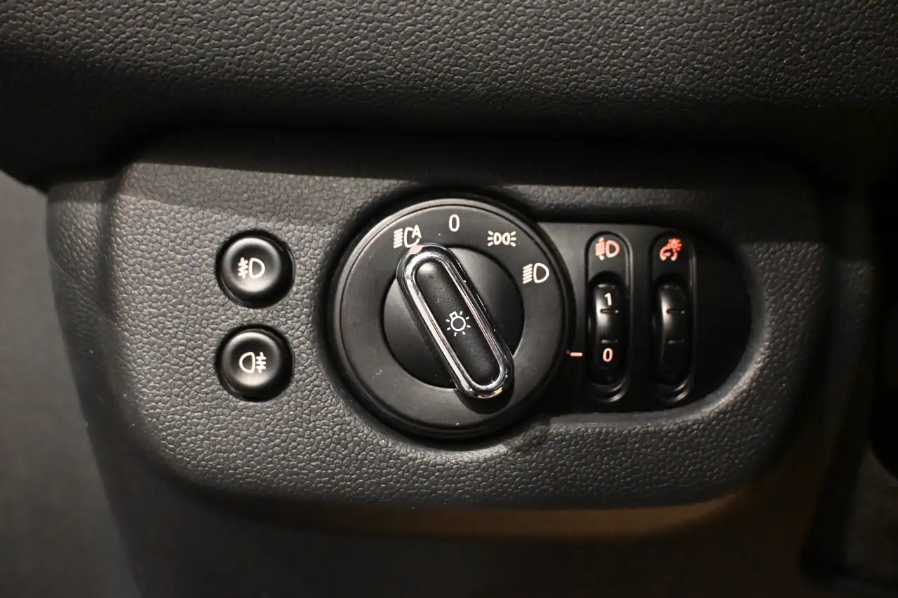 MINI Cooper S Clubman - 12