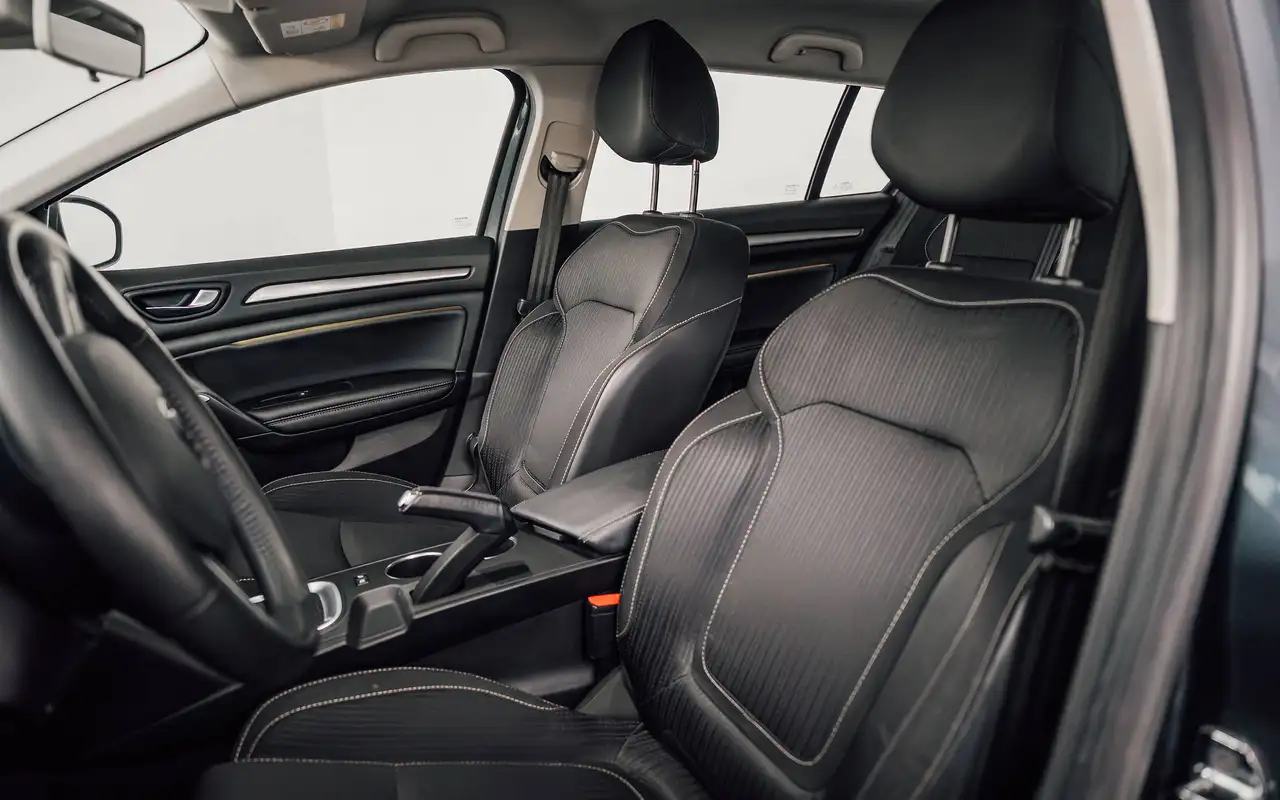 Renault Megane - 9