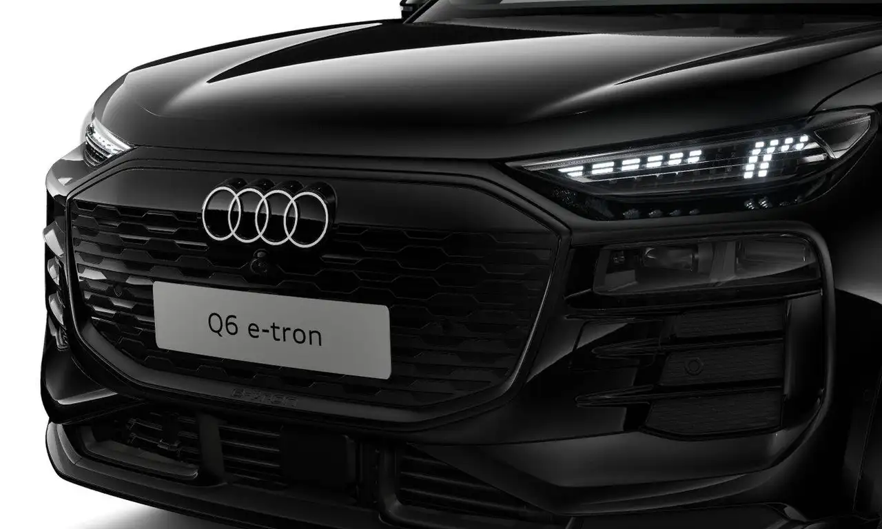 Audi Q6 e-tron - 3