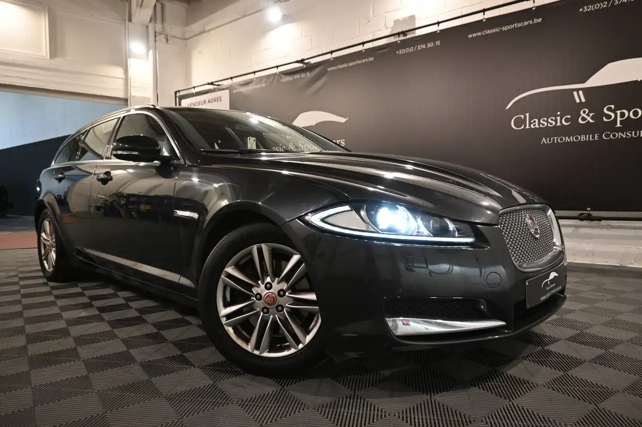 Jaguar XF - 3