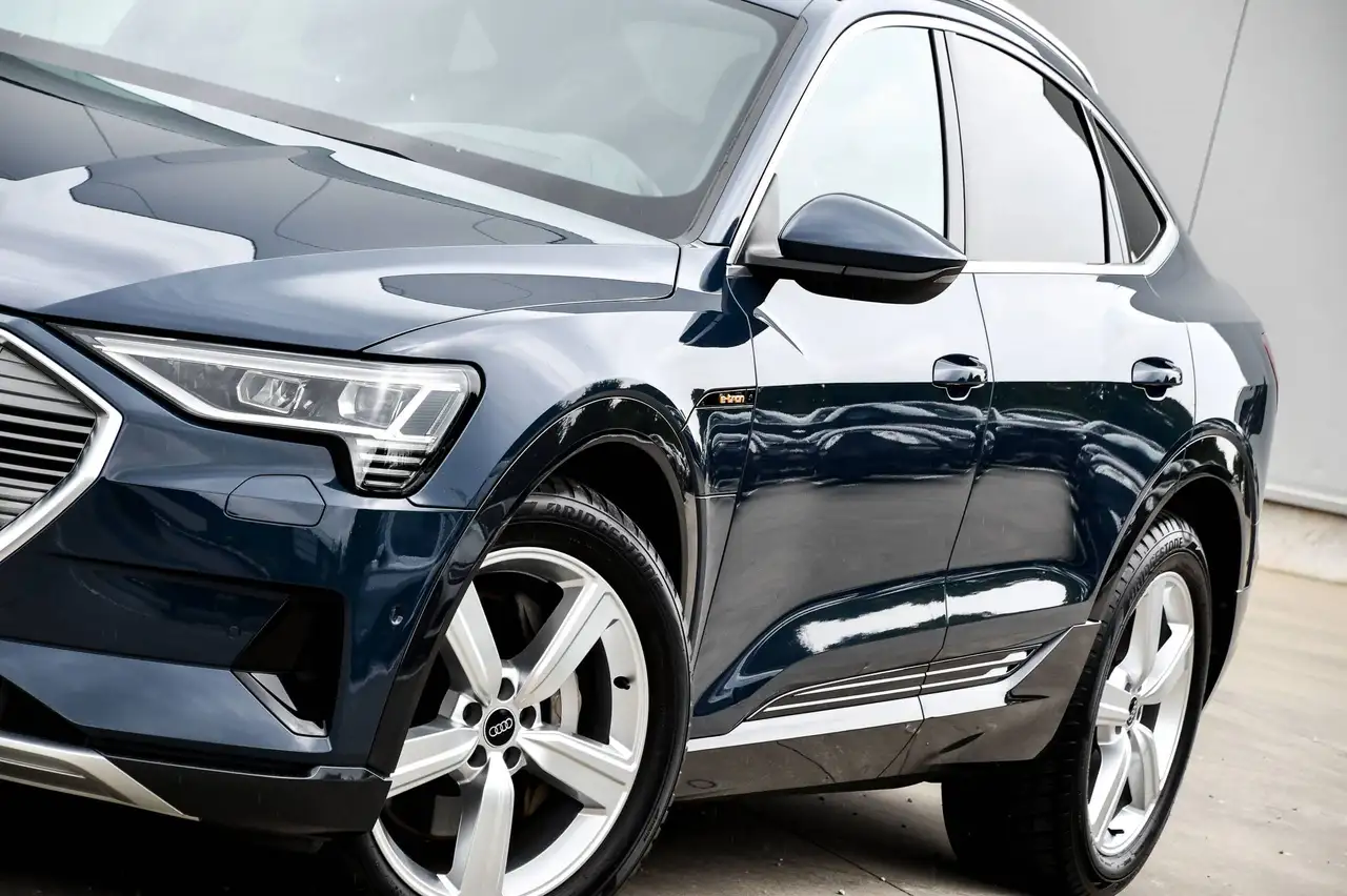 Audi e-tron - 7