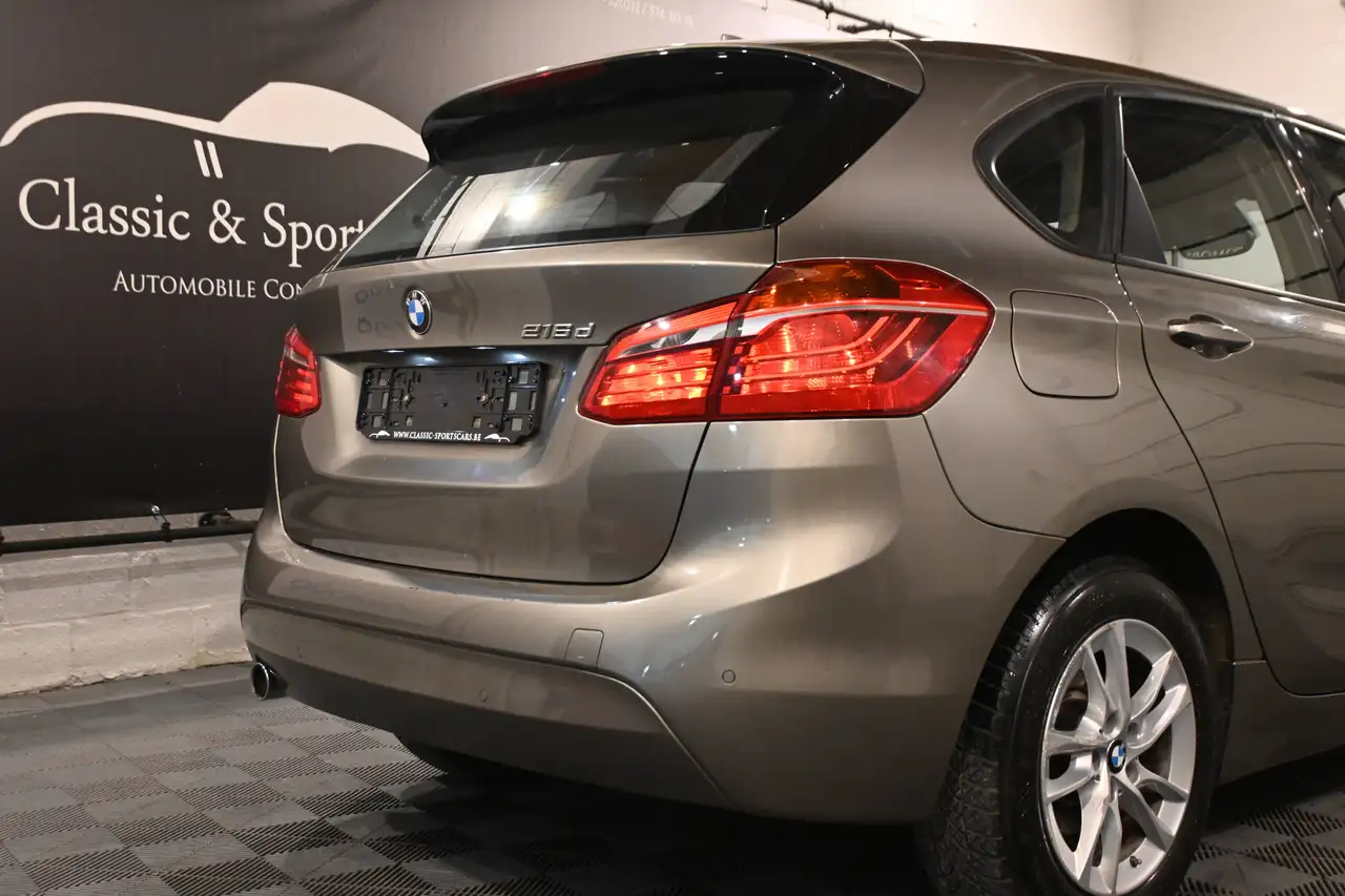BMW 216 - 4