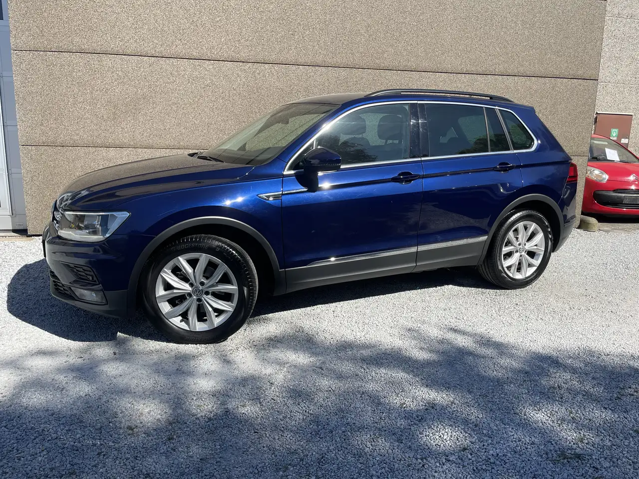Volkswagen Tiguan - 3