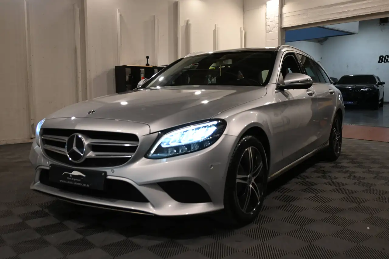 Mercedes-Benz C 180 - 4