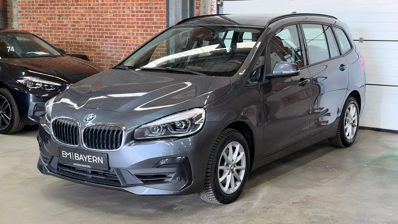 BMW 216 - 6