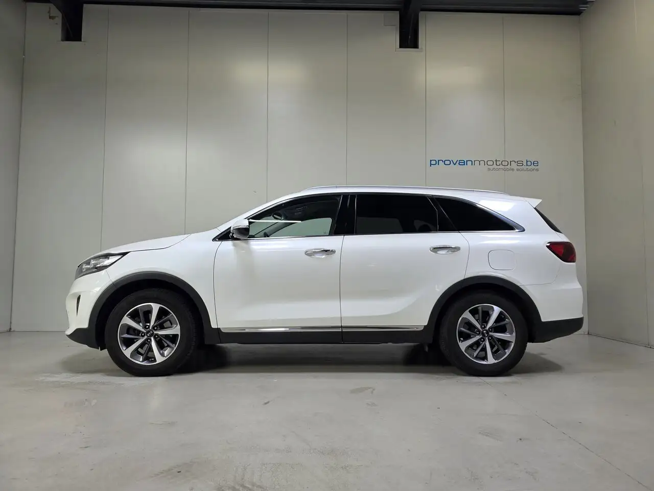 Kia Sorento - 8