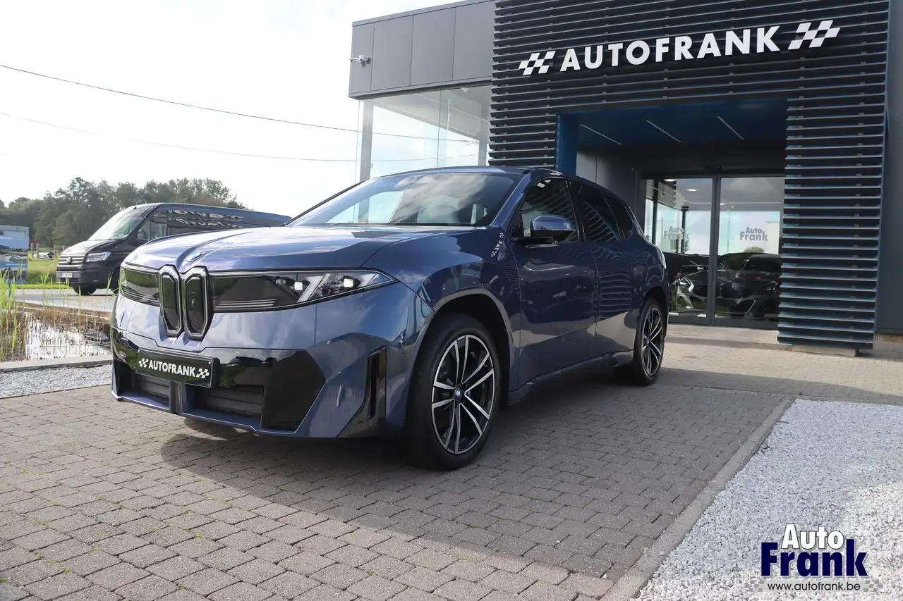 BMW iX3 - 3