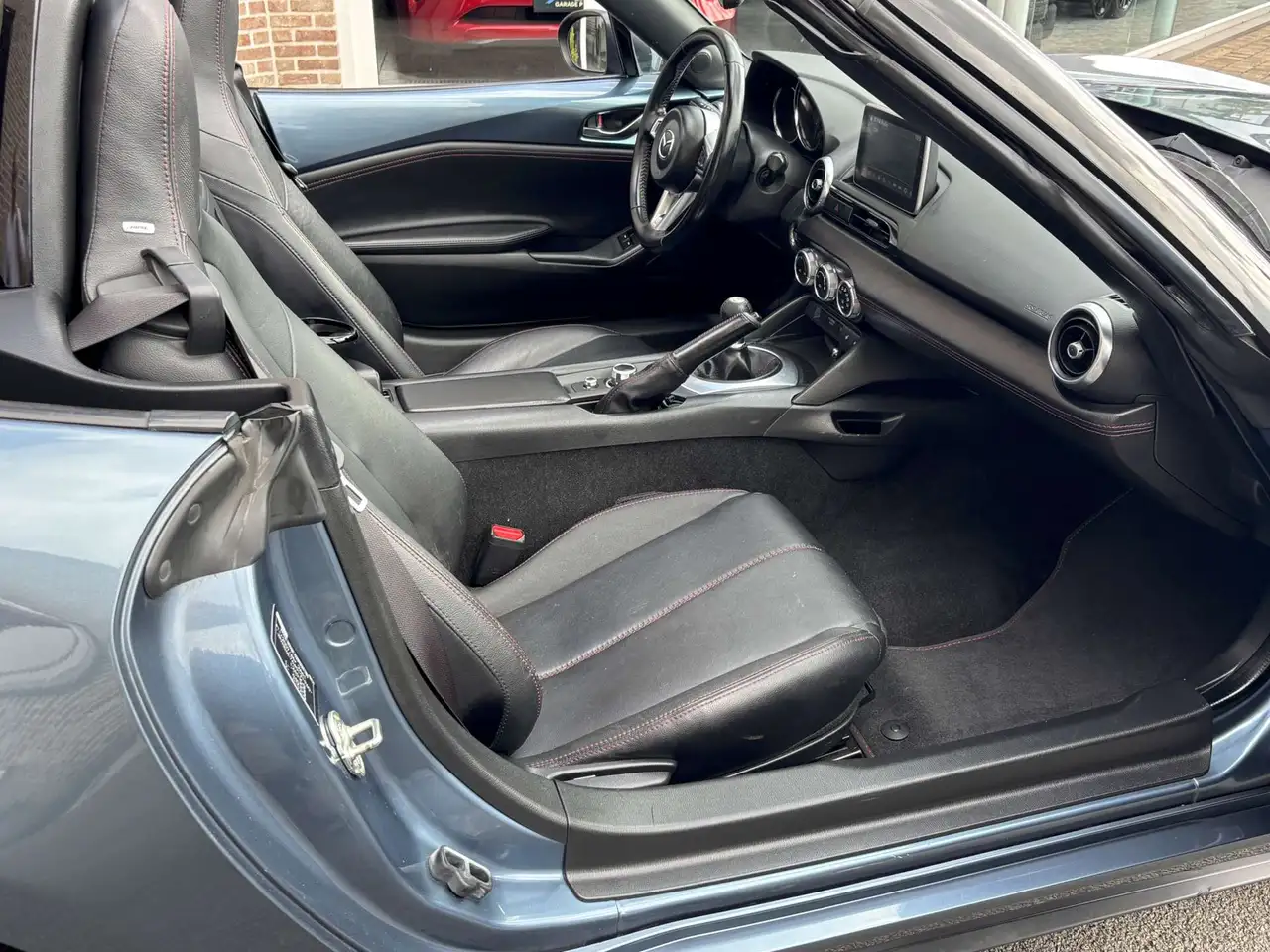 Mazda MX-5 - 11