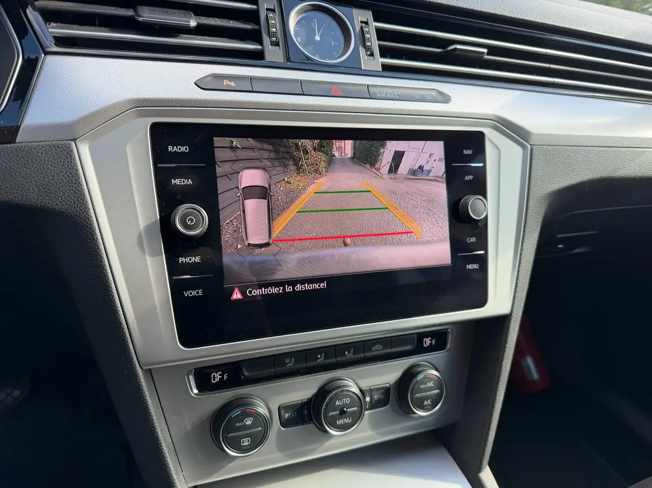 Volkswagen Passat Variant - 10