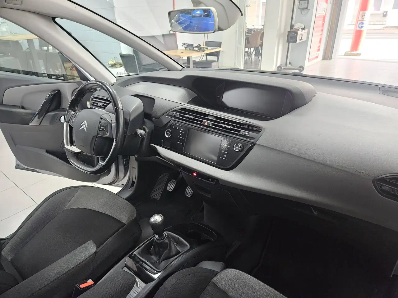 Citroen C4 Picasso - 11