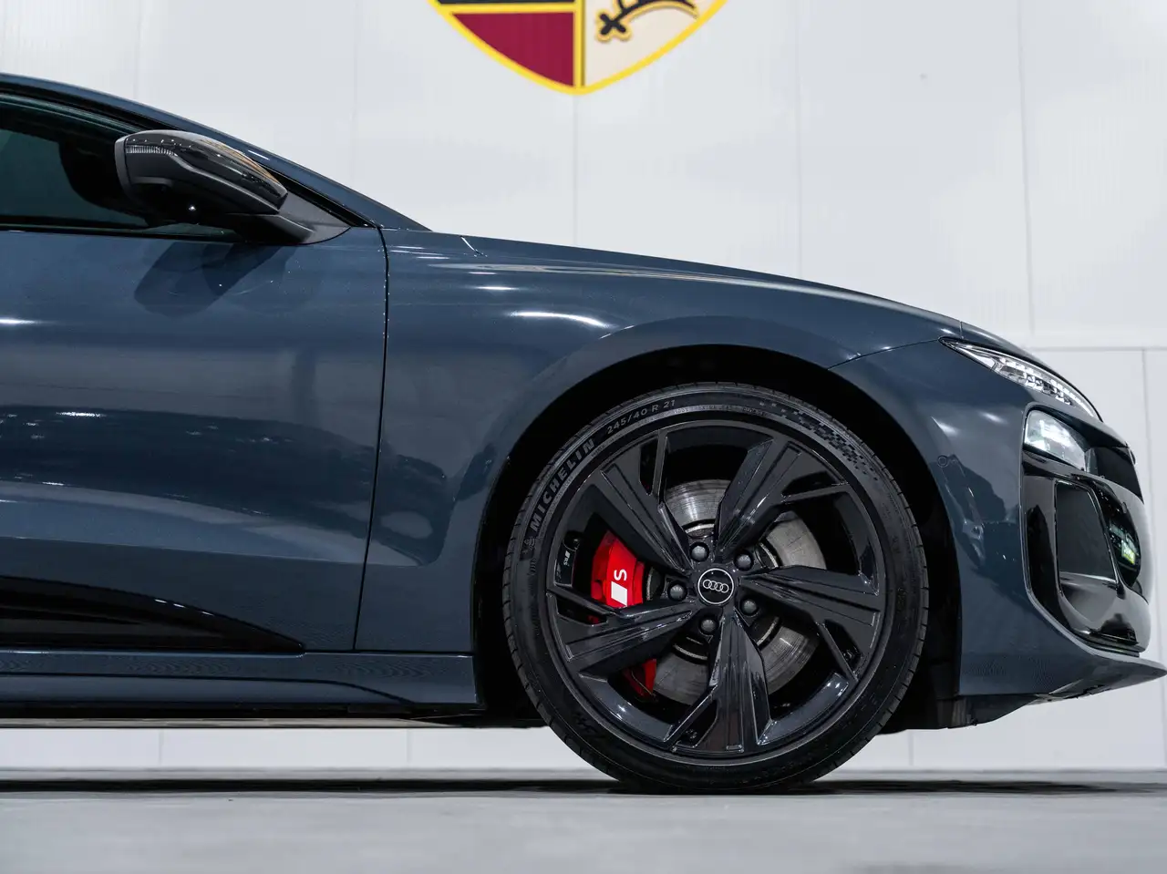 Audi S6 e-tron - 9