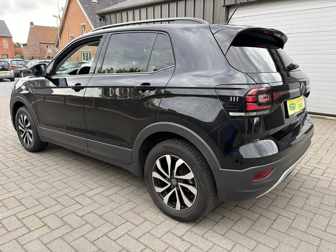 Volkswagen T-Cross - 4