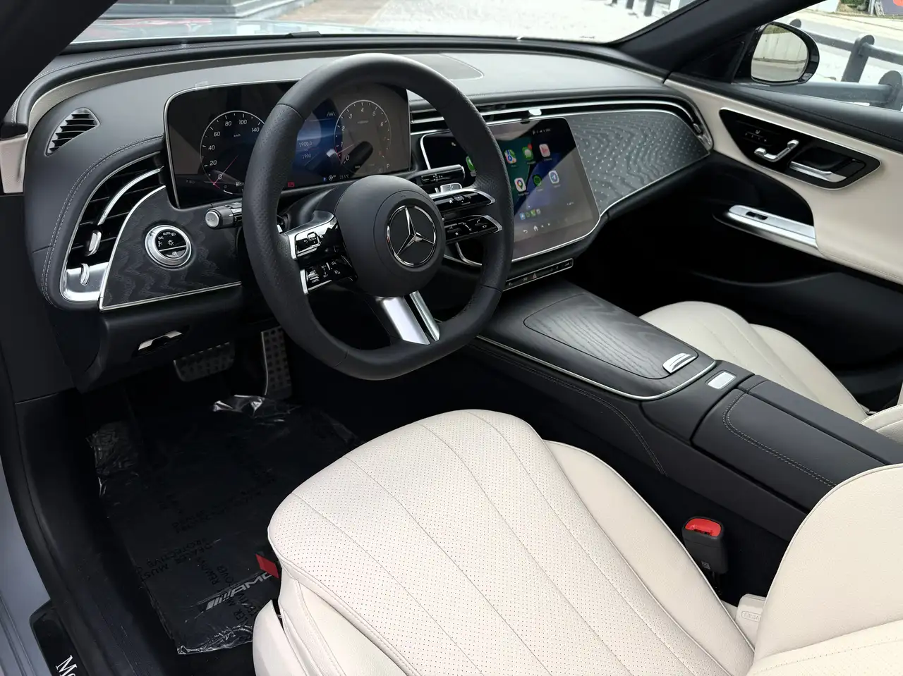 Mercedes-Benz E 200 - 11