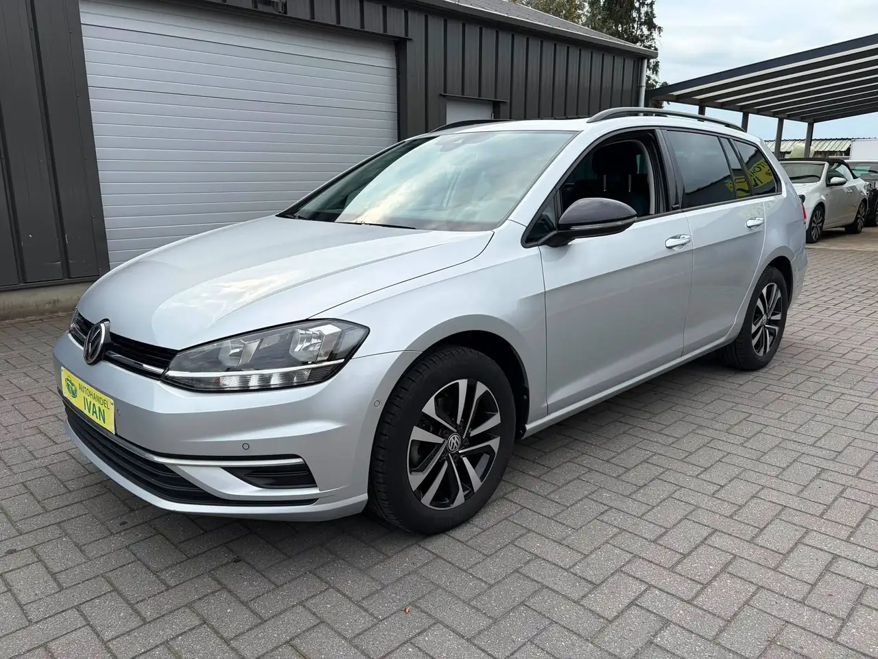 Volkswagen Golf Variant - 3