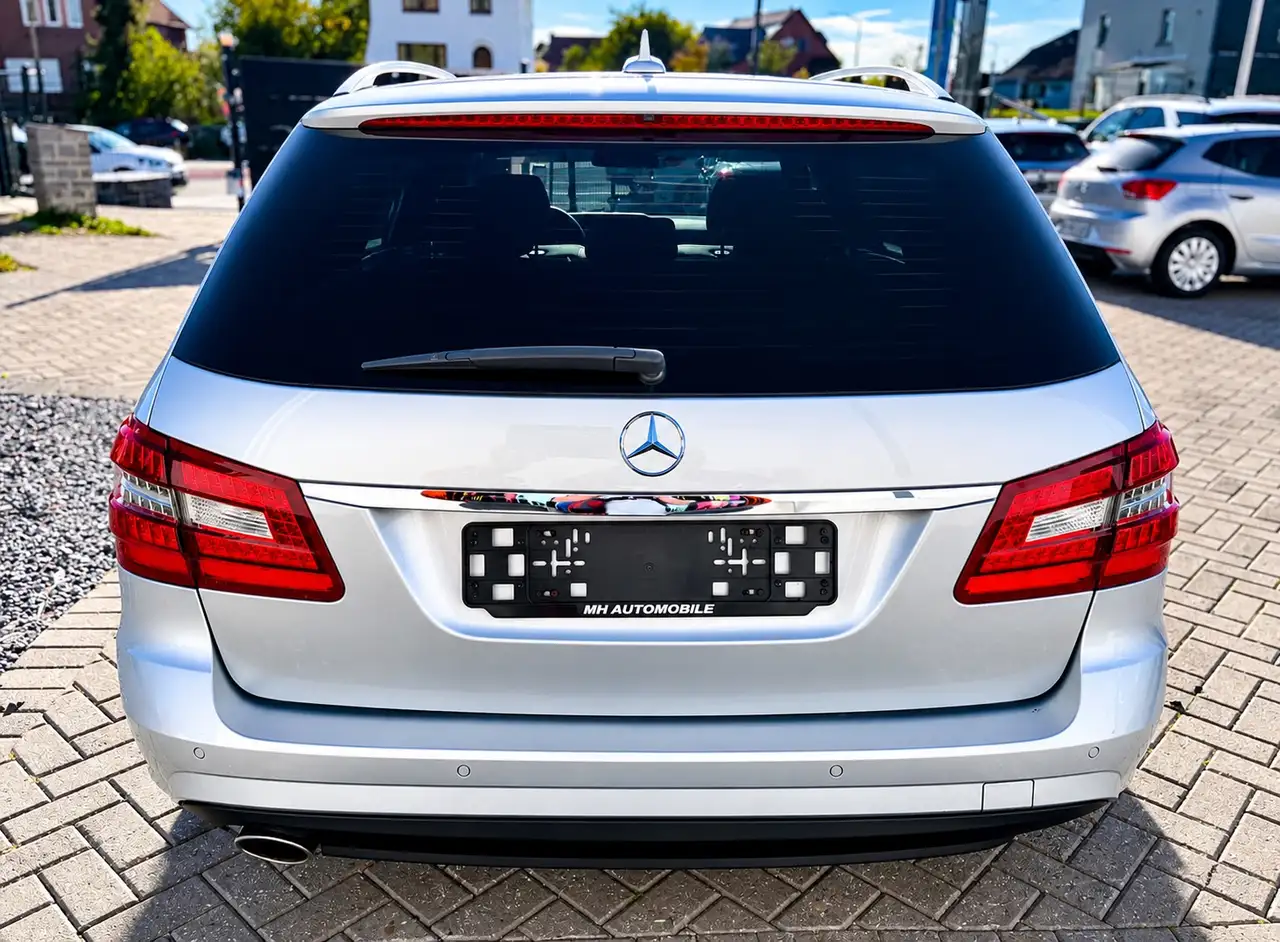 Mercedes-Benz E 220 - 6