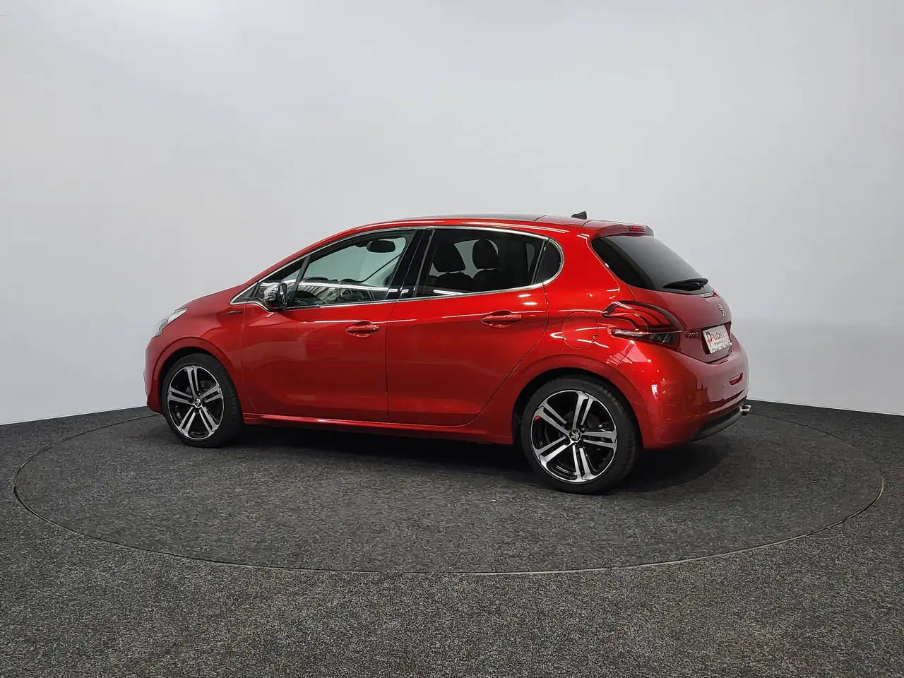 Peugeot 208 - 4