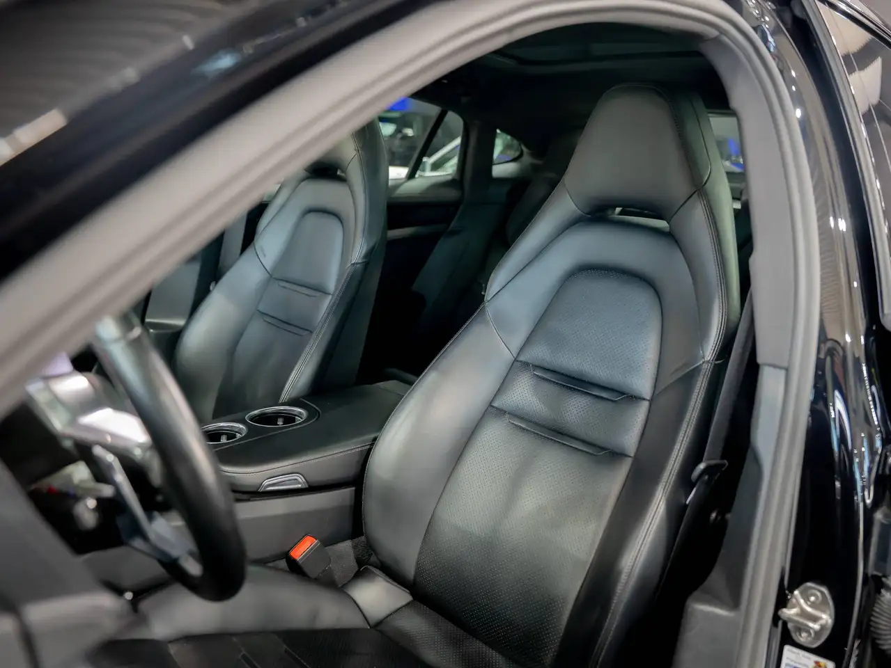 Porsche Panamera - 10