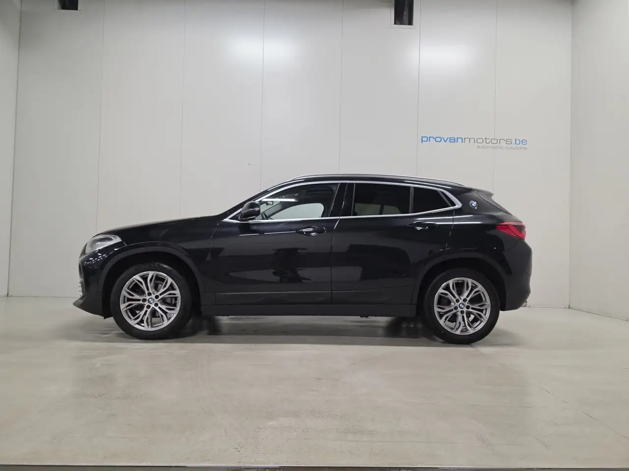 BMW X2 - 8