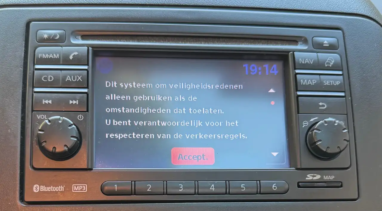 Nissan Micra - 8