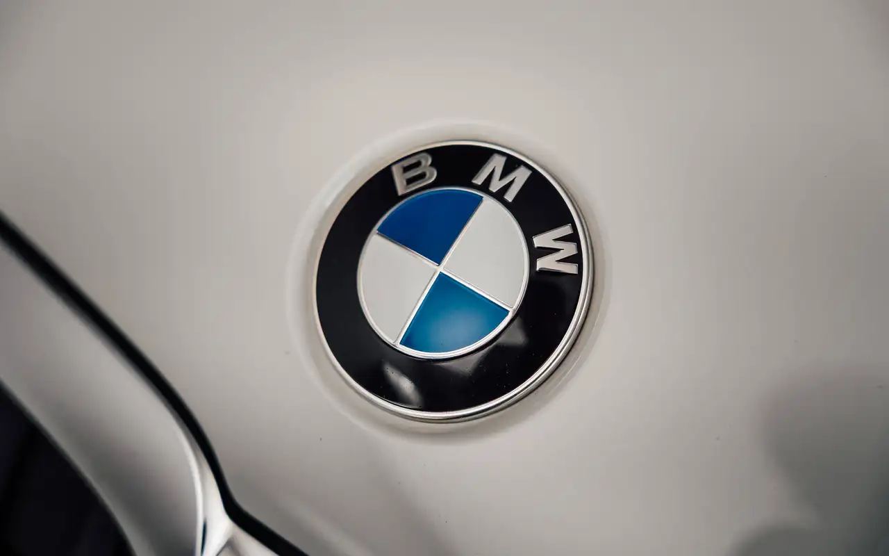 BMW 318 - 5