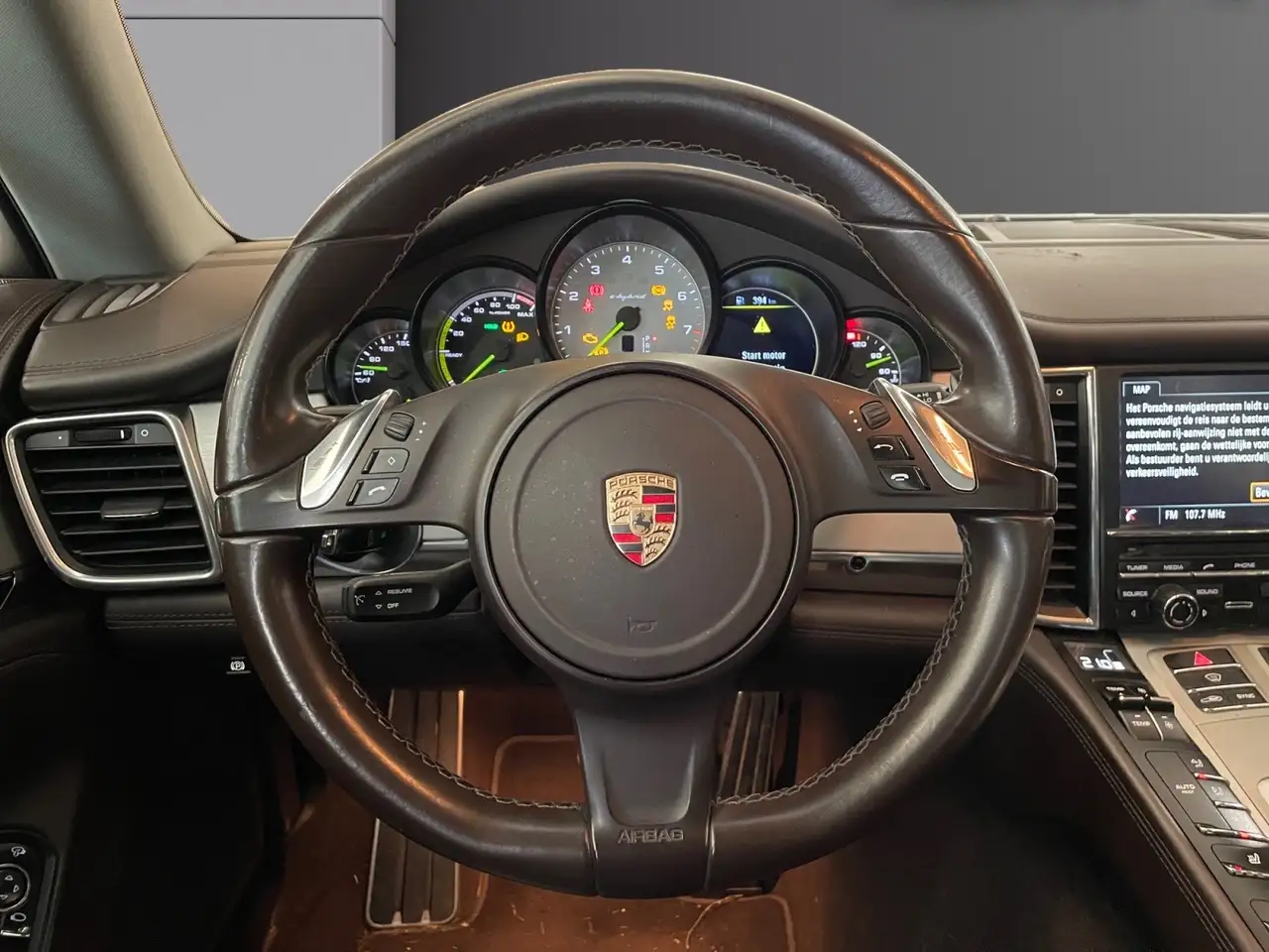 Porsche Panamera - 8