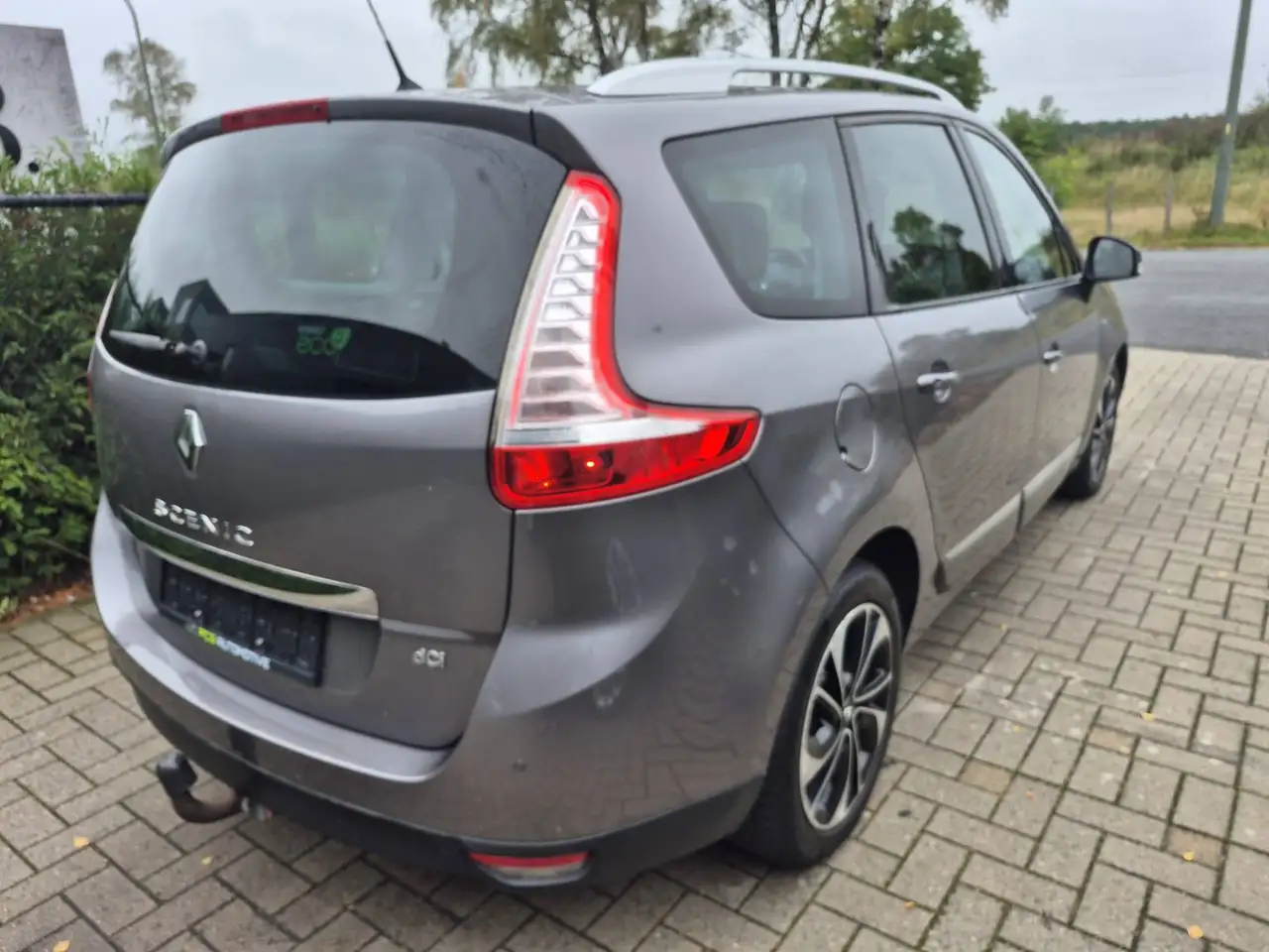 Renault Scenic - 4