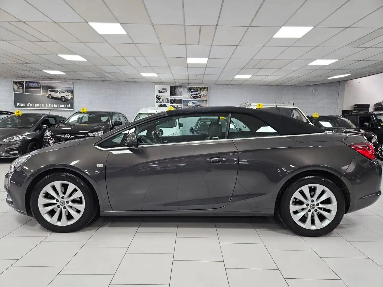 Opel Cascada - 11
