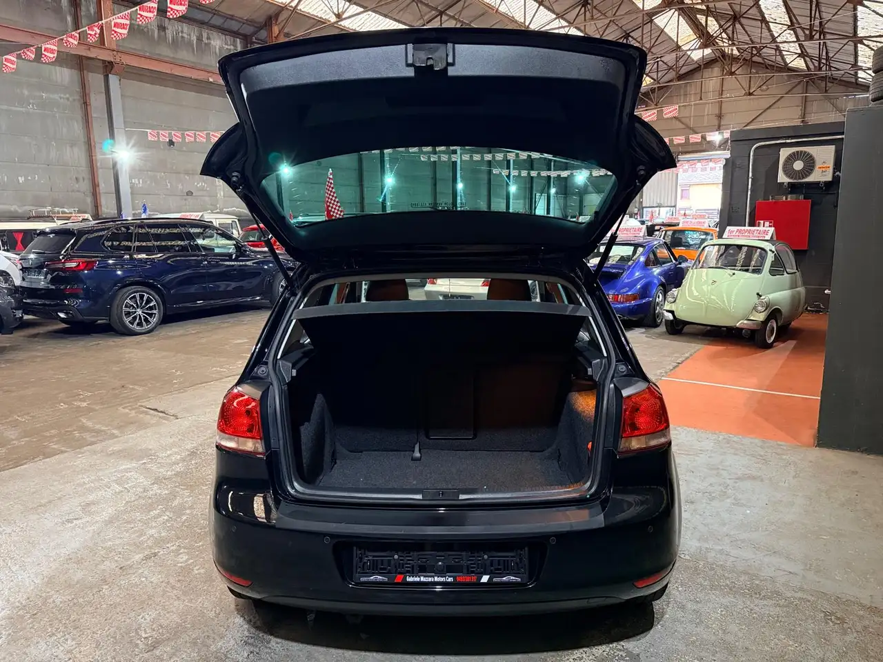 Volkswagen Golf - 9