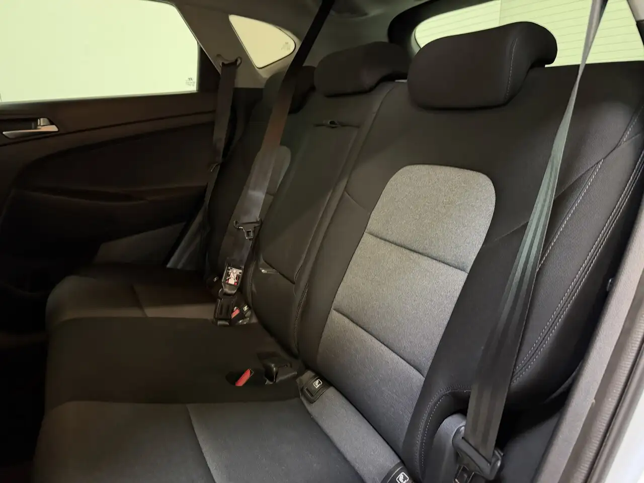 Hyundai TUCSON - 10