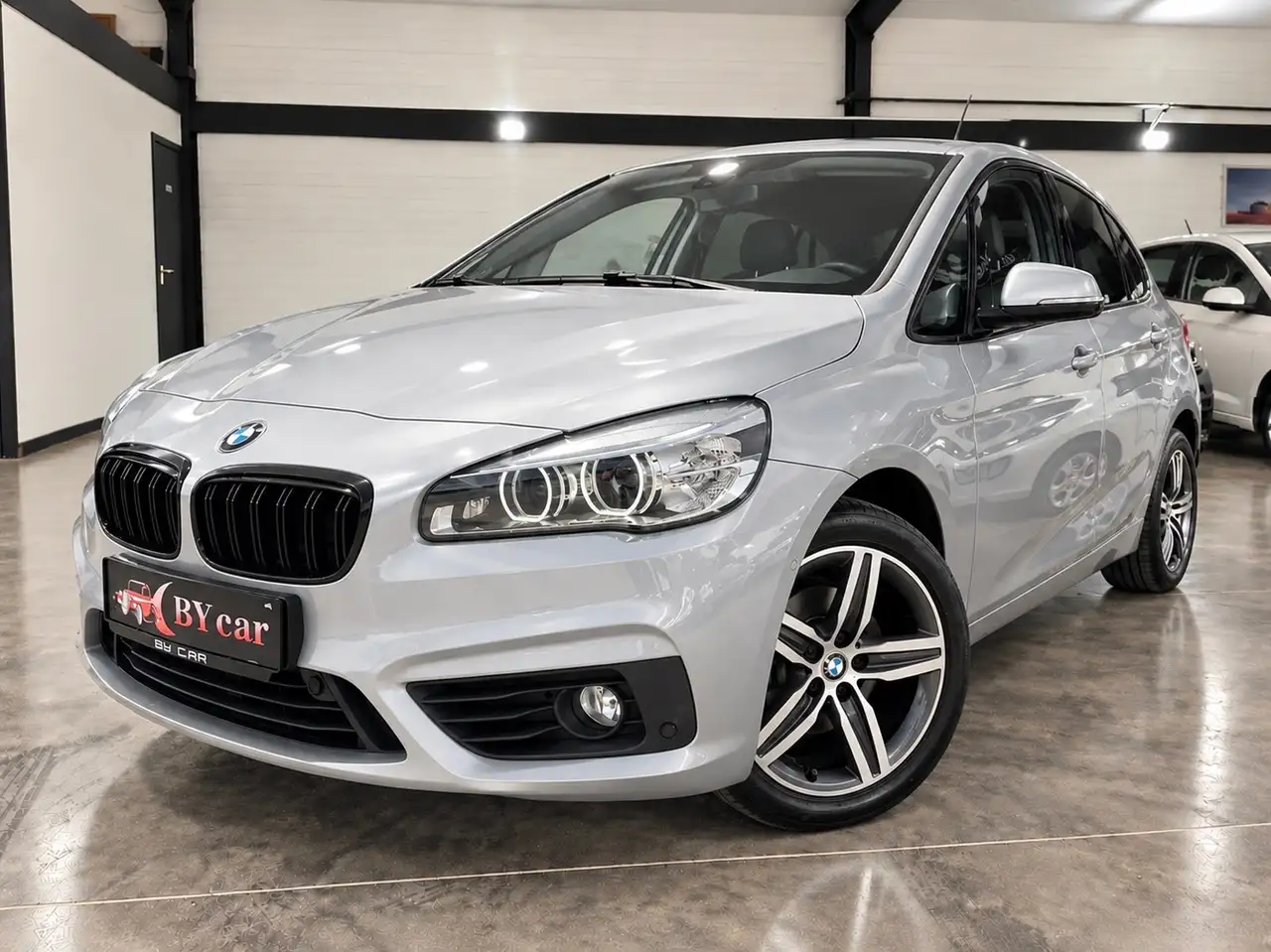 BMW 218 - 1