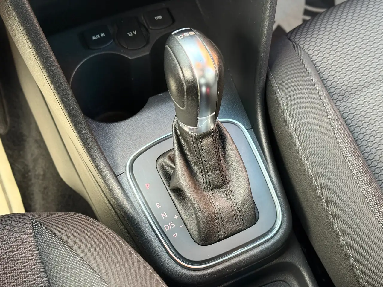 Volkswagen Polo - 18