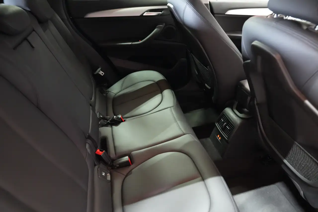BMW X1 - 9