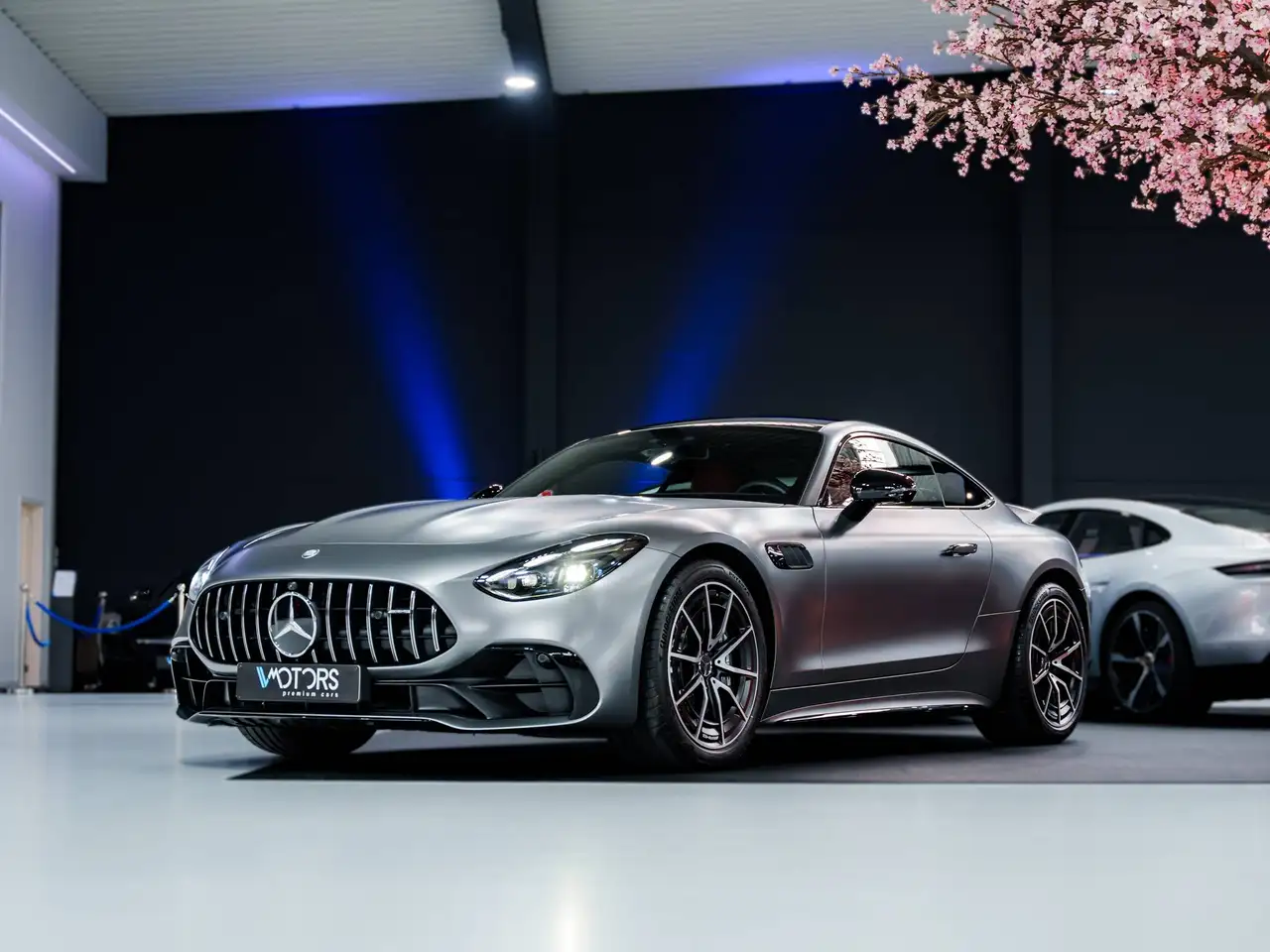 Mercedes-Benz AMG GT - 3