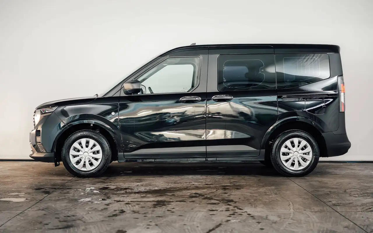 Ford Tourneo Courier - 2