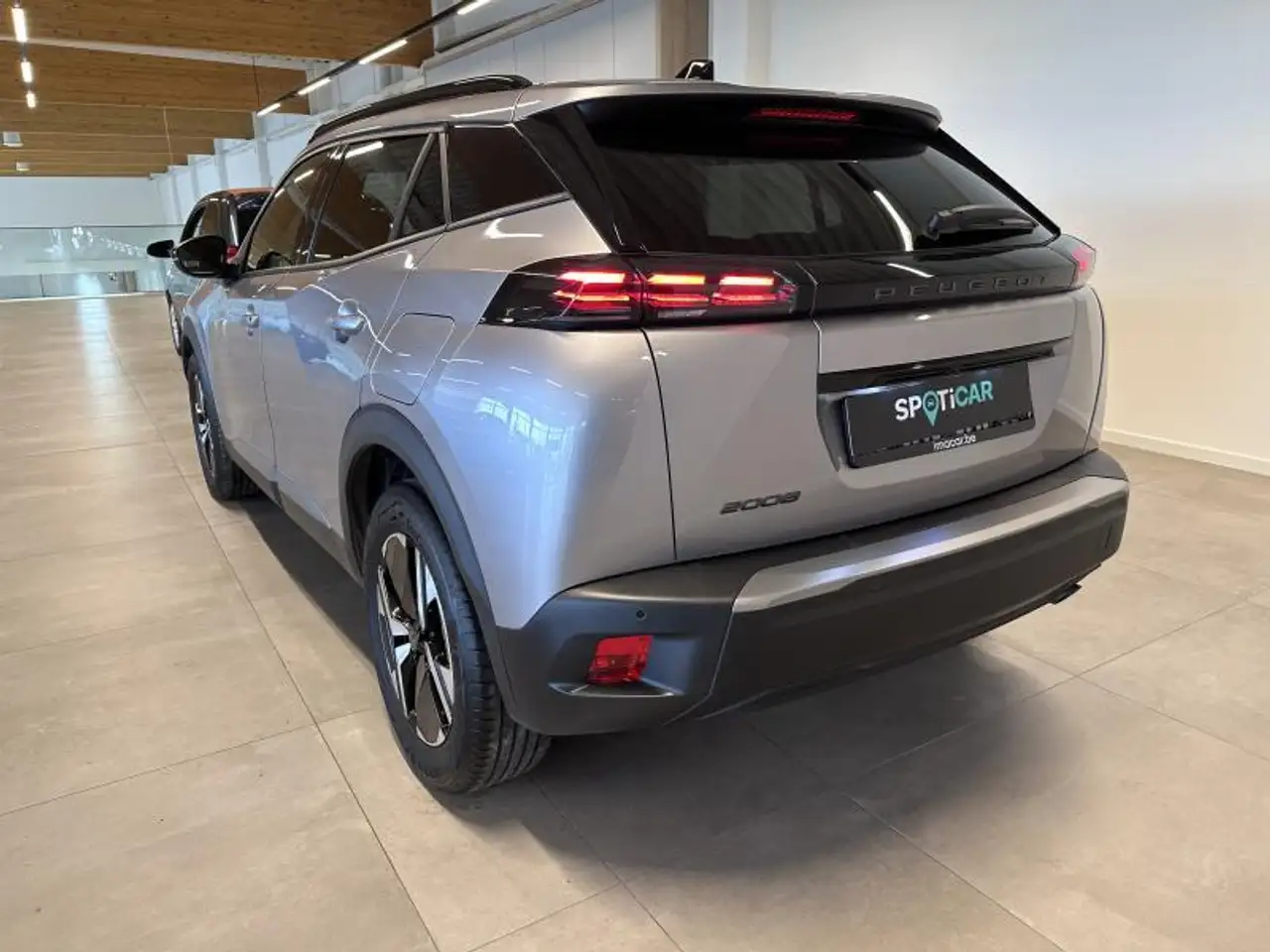Peugeot 2008 - 3