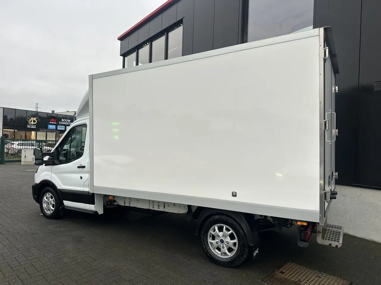 Ford Transit - 4