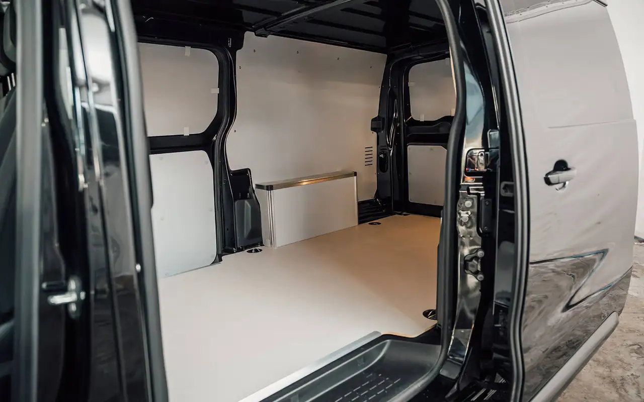 Opel Vivaro - 10